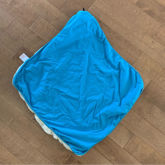 2/$10 3 SPROUTS Baby toddler walrus hooded bath towel - Picture 5 of 5